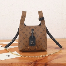 LV Shopping Bags